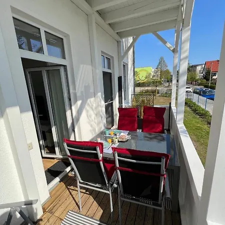 Meerblick Apartments Villa Vineta Goehren Goehren  Exterior photo