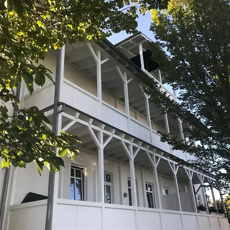Meerblick Apartments Villa Vineta Goehren Goehren  Exterior photo